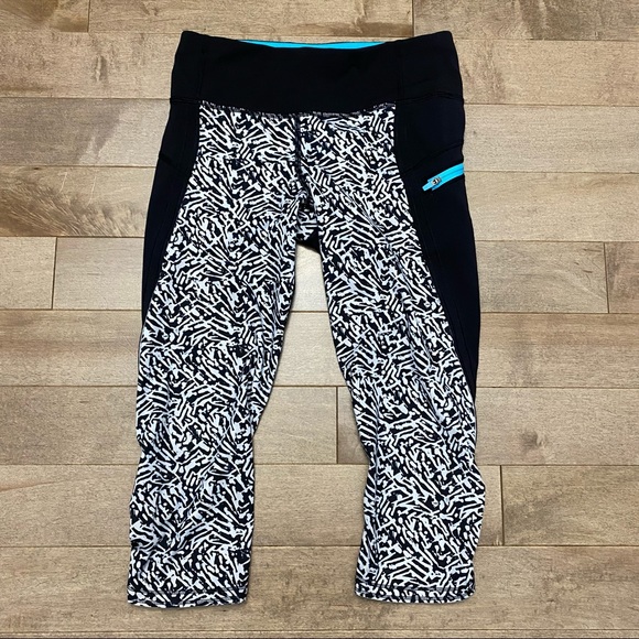 Lululemon Run Top Speed Crop - Picture 3 of 10